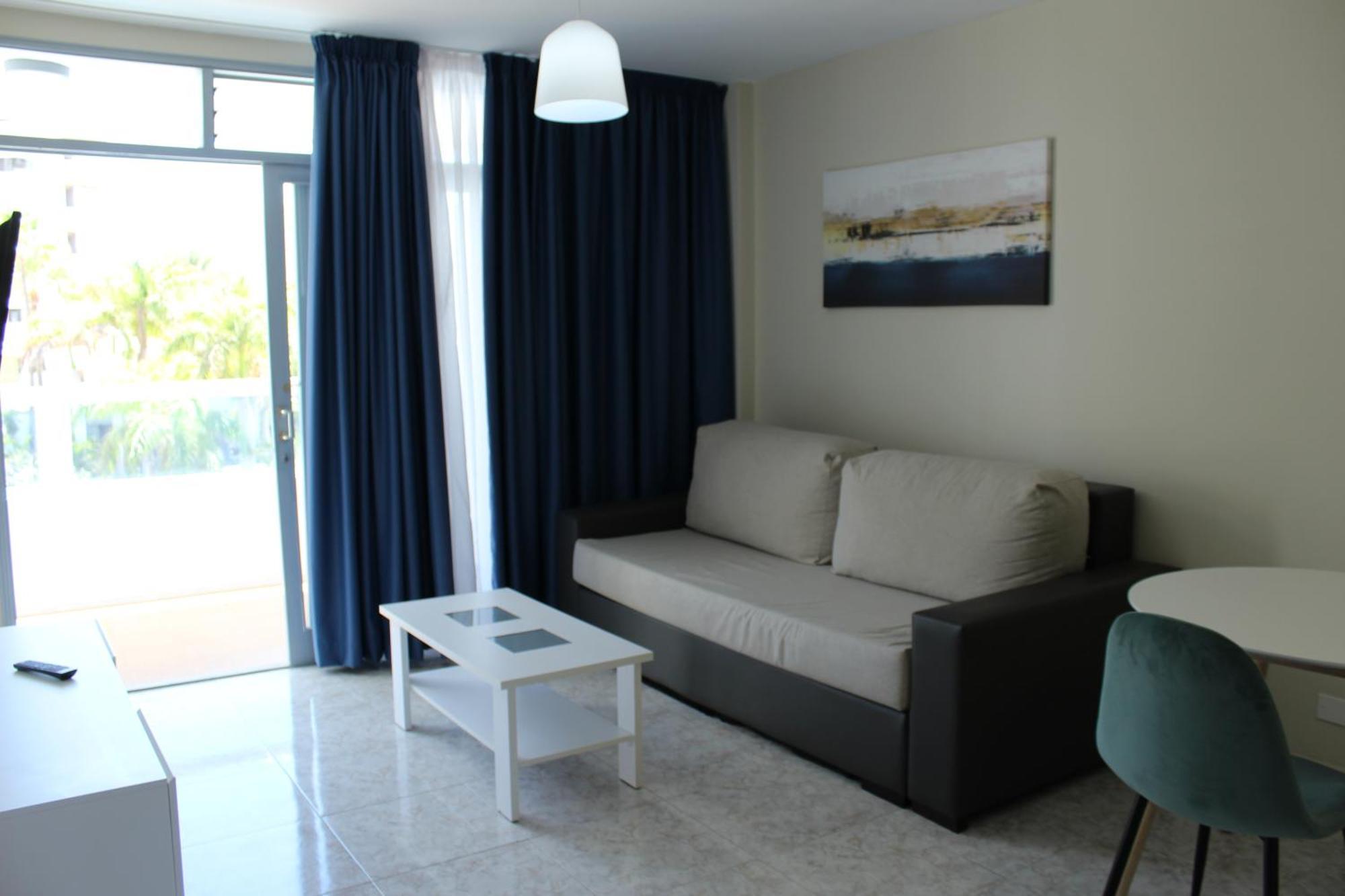 Apartamentos Fayna Playa del Ingles  Ruang foto