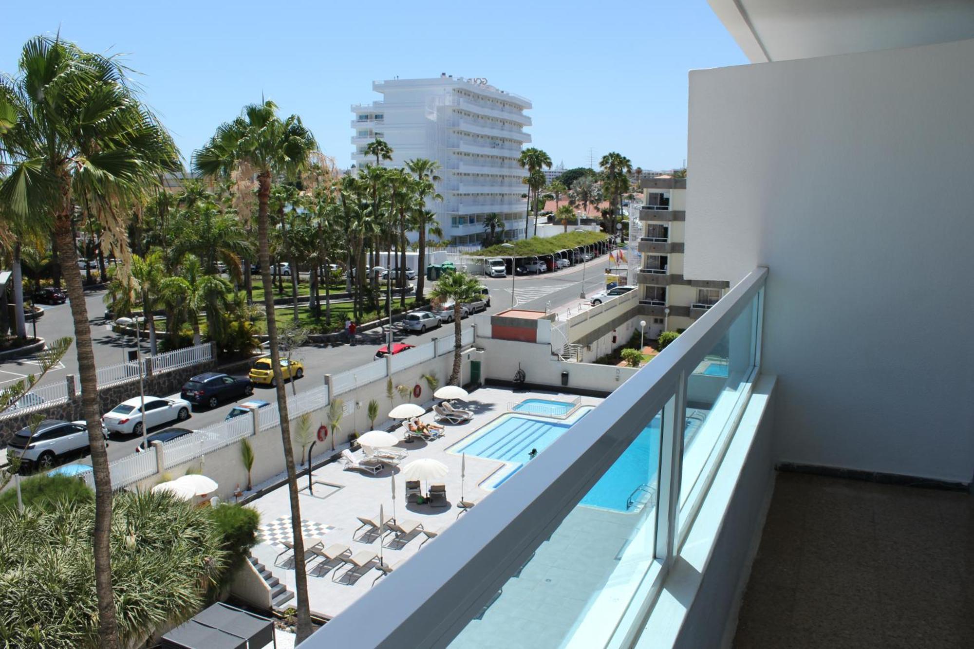 Apartamentos Fayna Playa del Ingles  Ruang foto